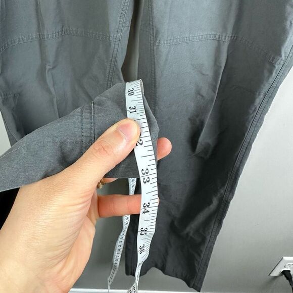 Columbia sports Omni-shield gray outdoor men’s cargo pants size 40 - Picture 11 of 13